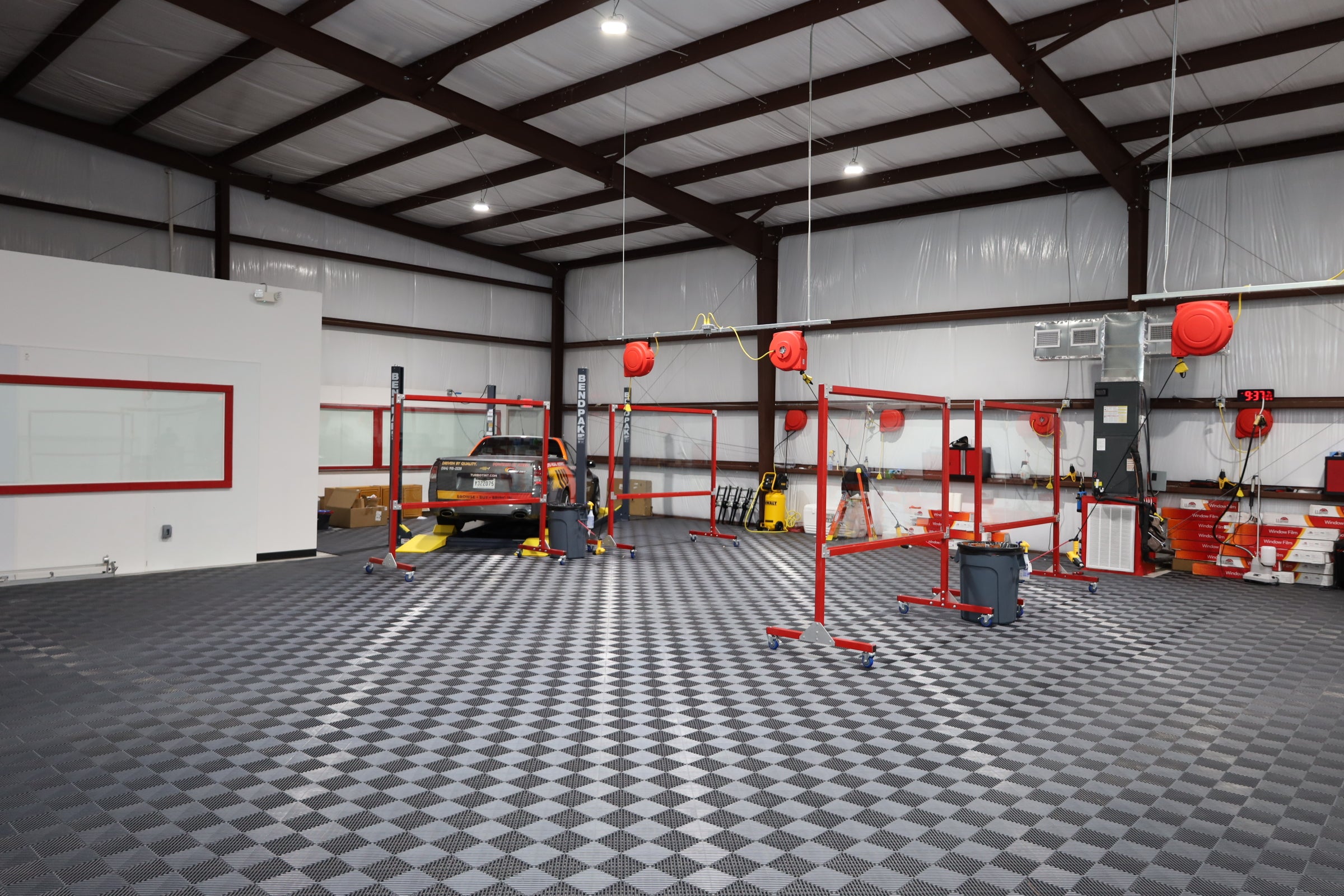 turbo tint bay Room New Orleans one hour tint 